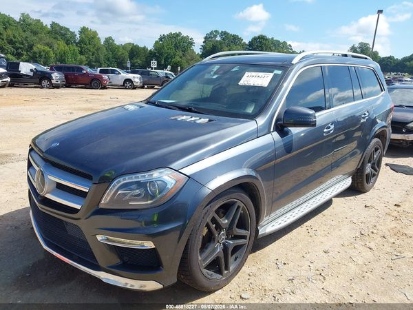 2015 MERCEDES-BENZ GL 550 4MATIC