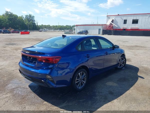 2022 KIA FORTE LXS