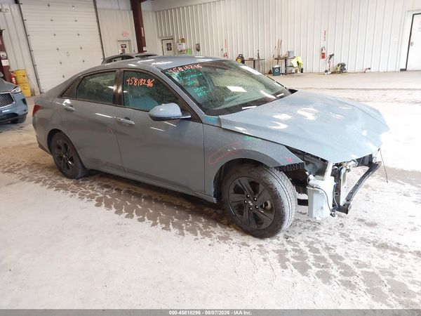 2022 HYUNDAI ELANTRA SEL