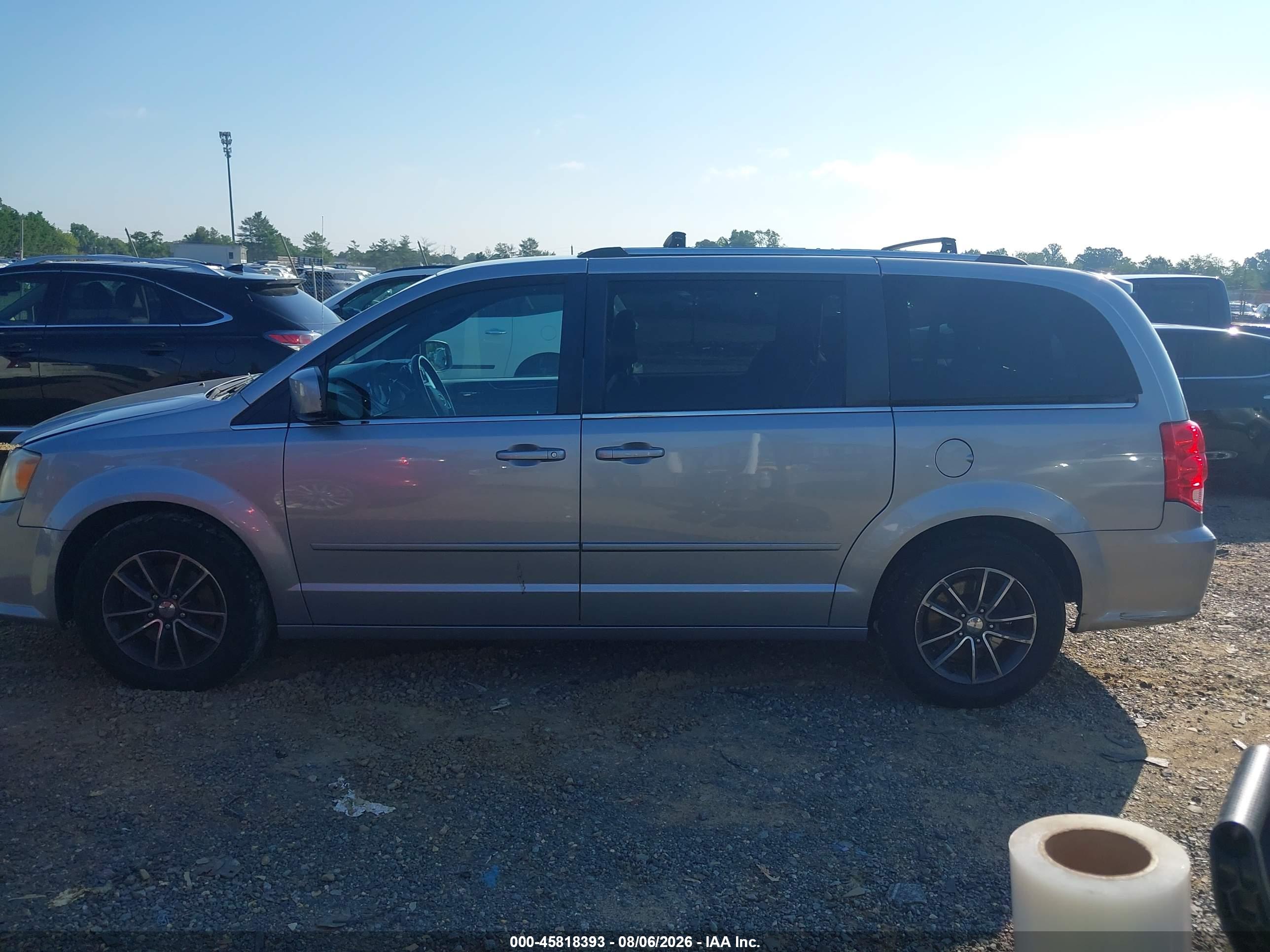 2017 DODGE GRAND CARAVAN SXT