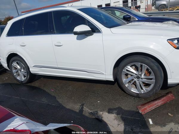 2022 AUDI Q7