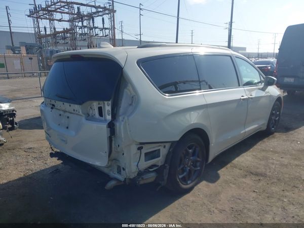 2019 CHRYSLER PACIFICA TOURING L