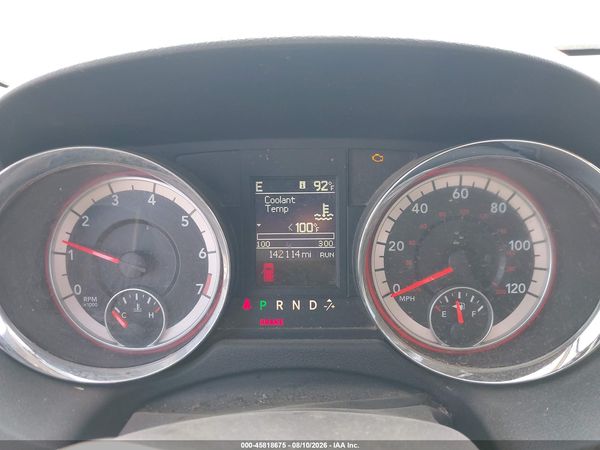 2014 DODGE GRAND CARAVAN SXT — I7