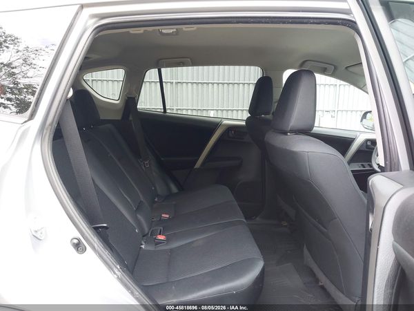 2016 TOYOTA RAV4 LE