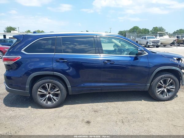 2016 TOYOTA HIGHLANDER XLE V6