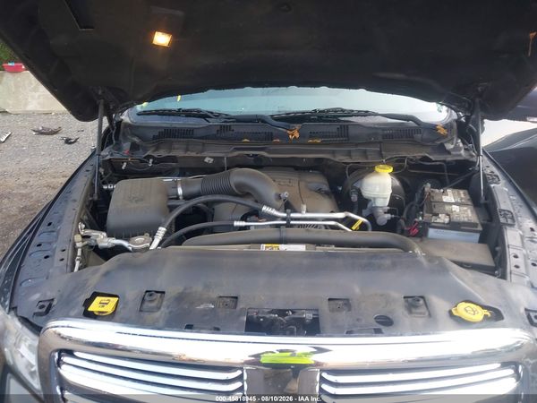 2017 RAM 1500 SLT