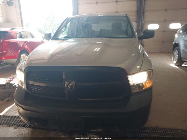 2017 RAM 1500 TRADESMAN  4X4 5'7 BOX