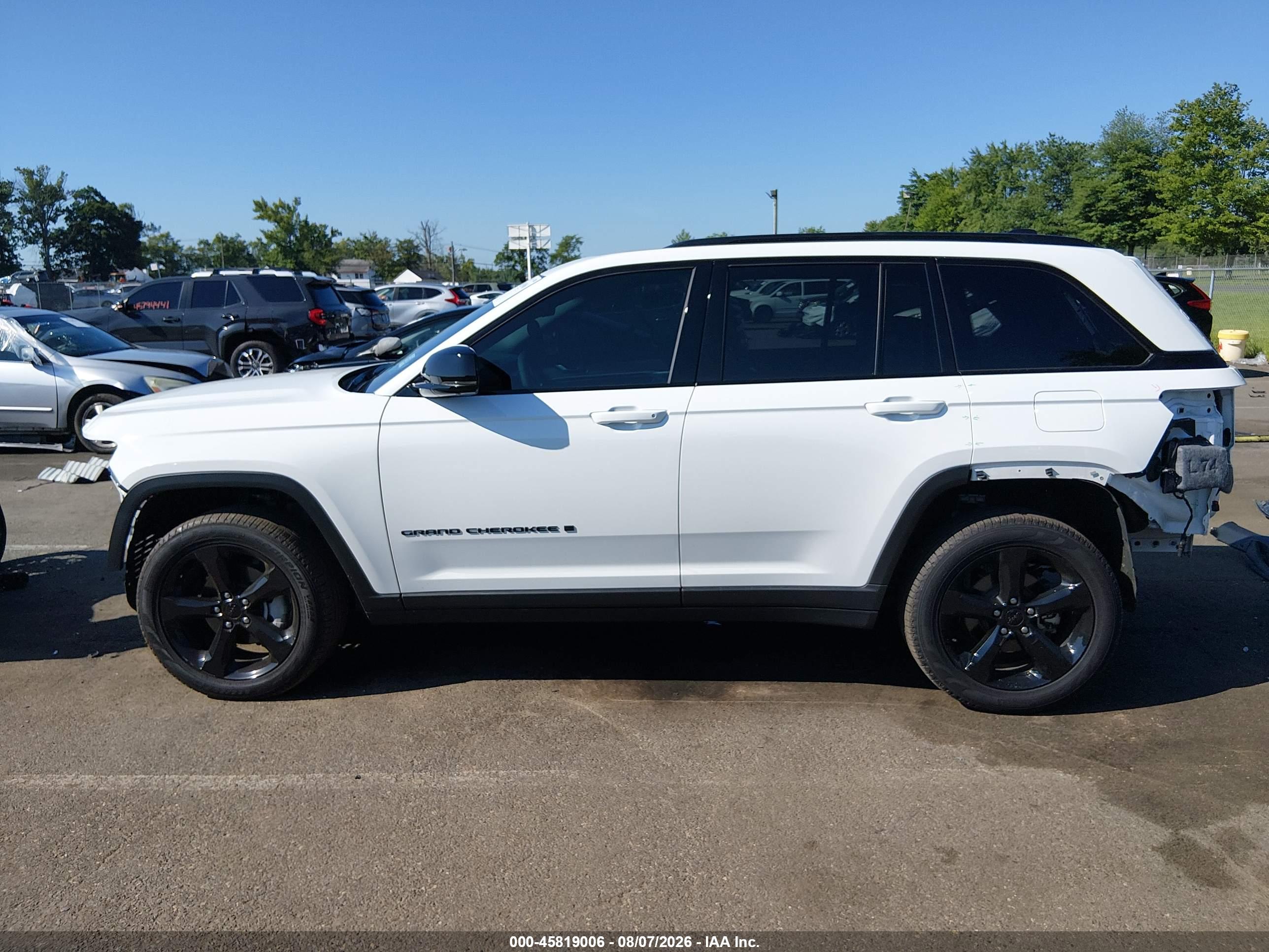 2025 JEEP GRAND CHEROKEE LIMITED 4X4