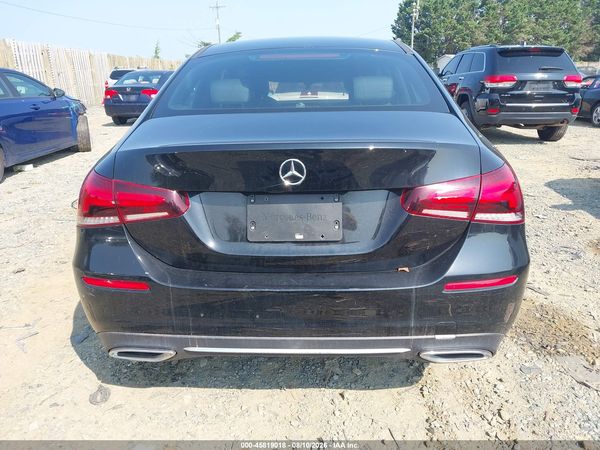 2019 MERCEDES-BENZ A 220 A220