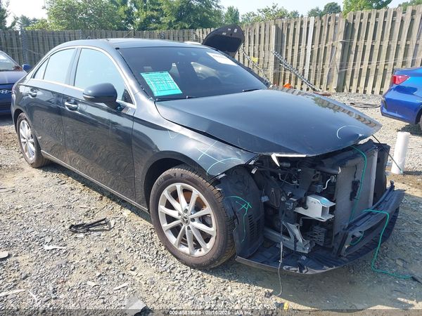 2019 MERCEDES-BENZ A 220 A220