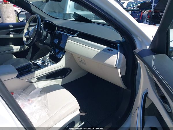 2024 JAGUAR F-PACE