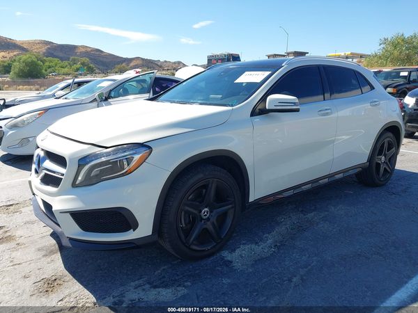 2016 MERCEDES-BENZ GLA 250 GLA250