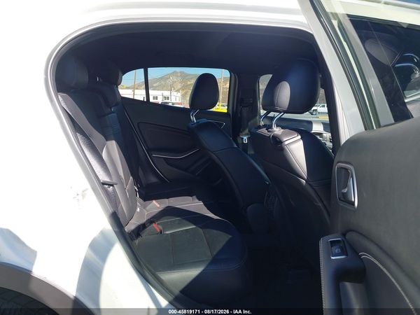 2016 MERCEDES-BENZ GLA 250 GLA250