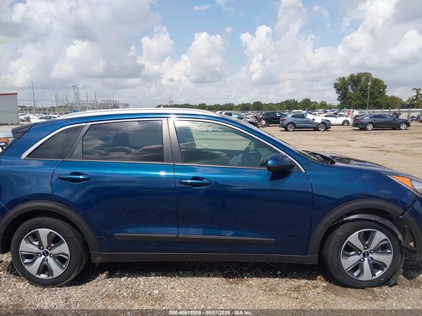 2019 KIA NIRO LX