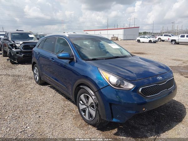 2019 KIA NIRO LX