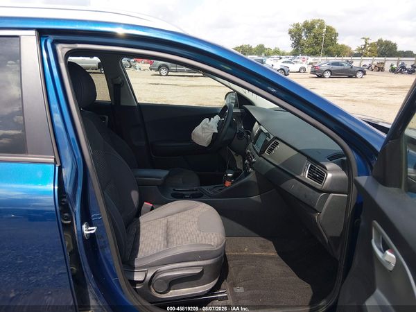 2019 KIA NIRO LX