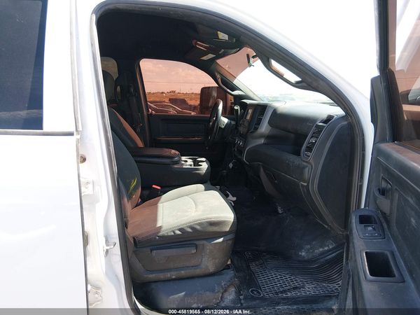 2023 RAM 3500 TRADESMAN  4X4 8' BOX