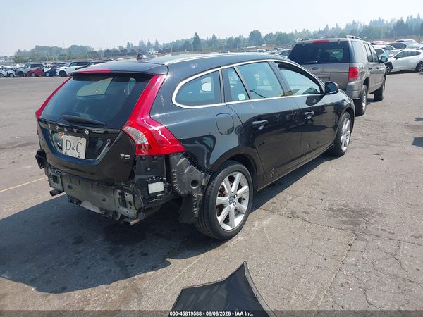 2017 VOLVO V60 T5 PREMIER