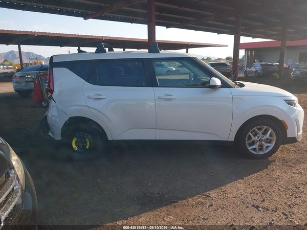 2023 KIA SOUL LX