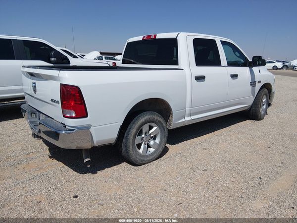 2022 RAM 1500 CLASSIC TRADESMAN  4X4 5'7 BOX