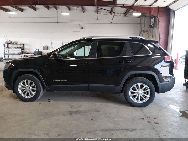 2019 JEEP CHEROKEE LATITUDE 4X4 — I117