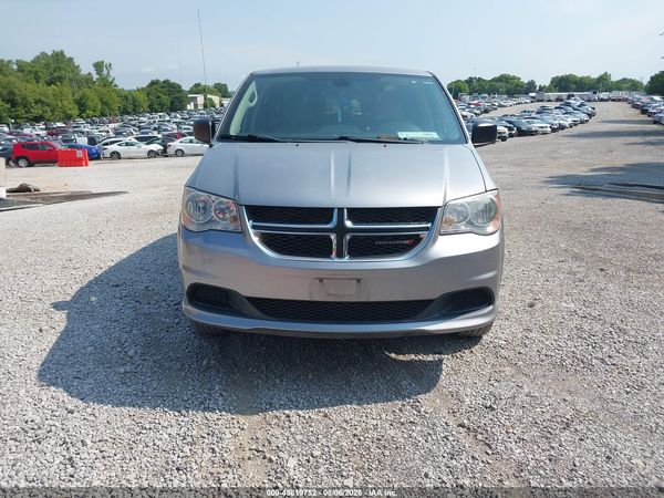 2019 DODGE GRAND CARAVAN SE