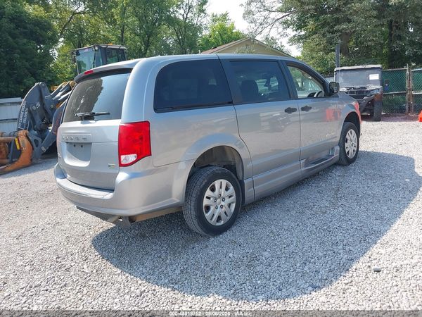 2019 DODGE GRAND CARAVAN SE