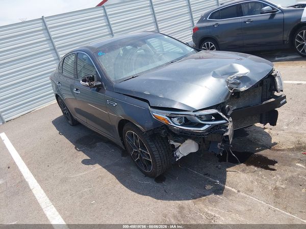 2020 KIA OPTIMA SE
