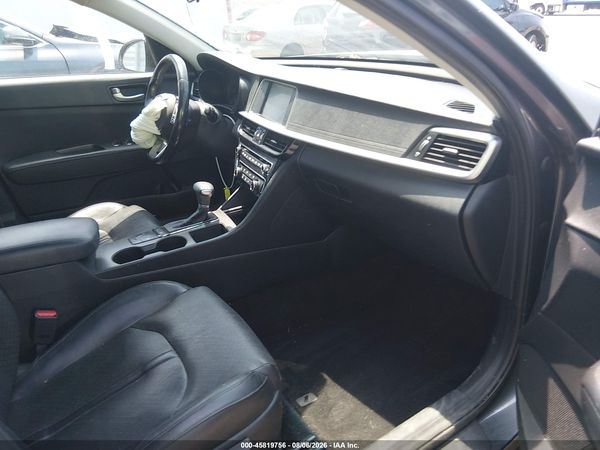 2020 KIA OPTIMA SE