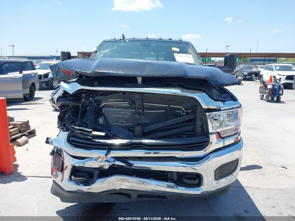 2020 RAM 3500 TRADESMAN  4X4 8' BOX