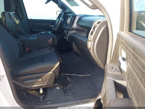 2025 RAM 1500 TRADESMAN  4X2 5'7 BOX