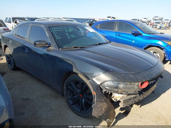 2017 DODGE CHARGER SE RWD