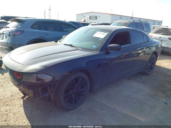 2017 DODGE CHARGER SE RWD