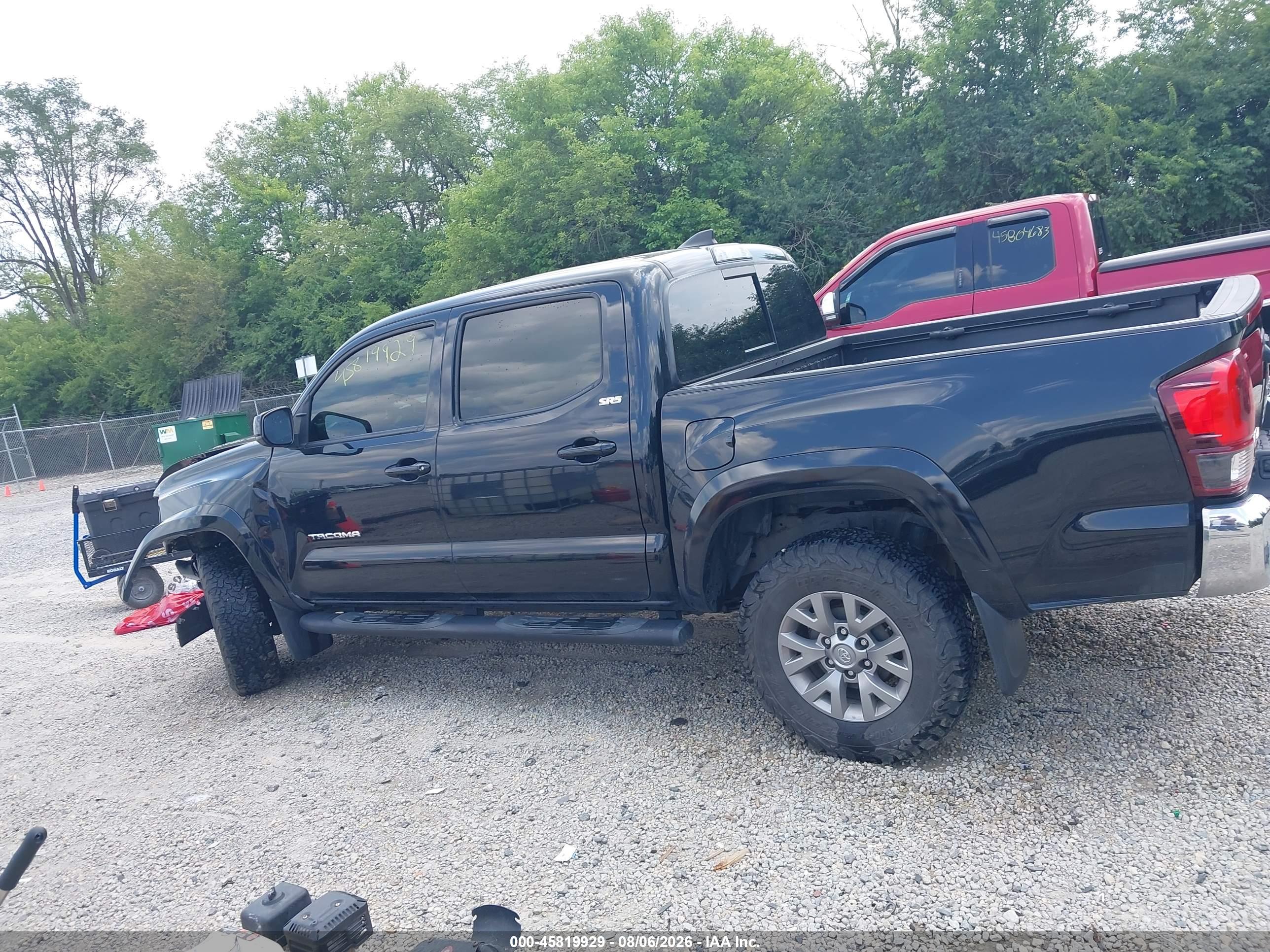 2019 TOYOTA TACOMA SR5 V6