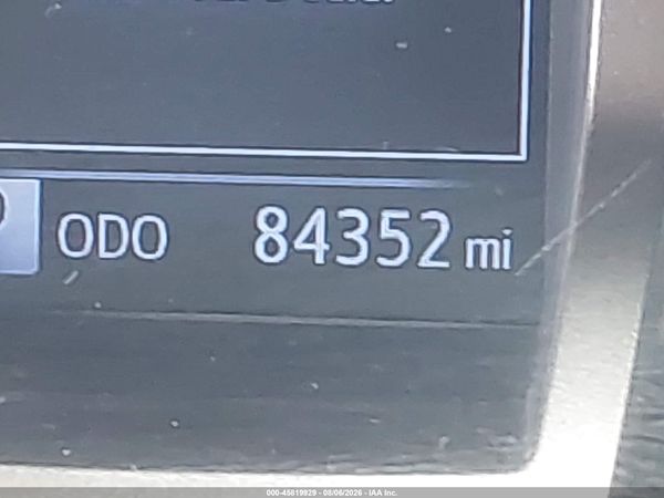 2019 TOYOTA TACOMA SR5 V6