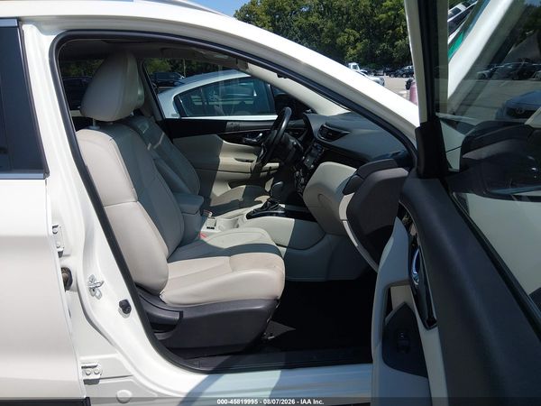 2018 NISSAN ROGUE SPORT SL — I5