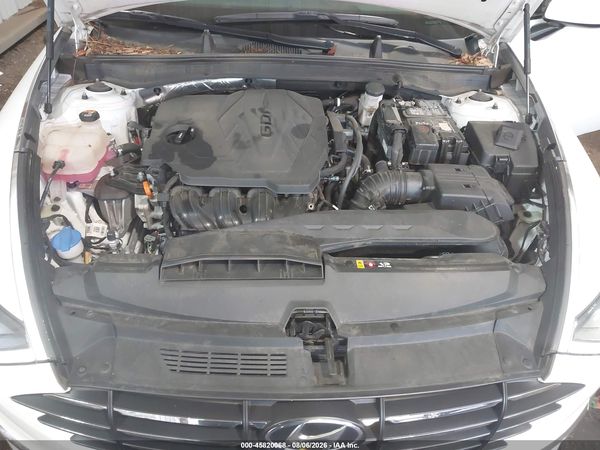 2022 HYUNDAI SONATA SE