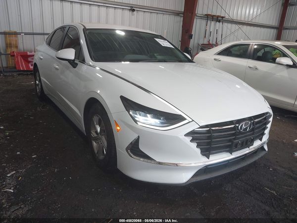 2022 HYUNDAI SONATA SE