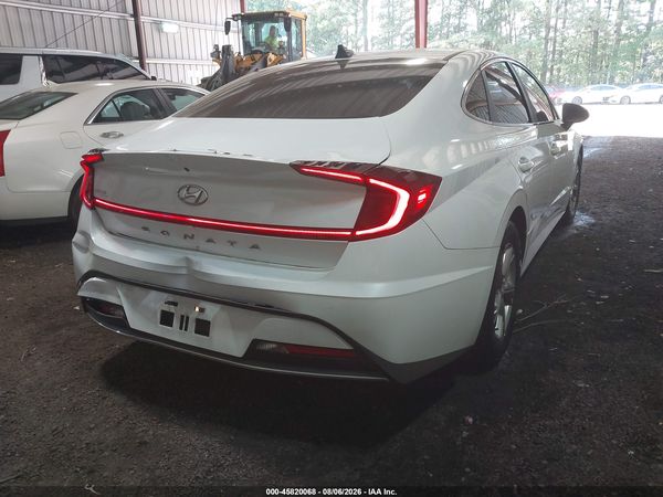 2022 HYUNDAI SONATA SE