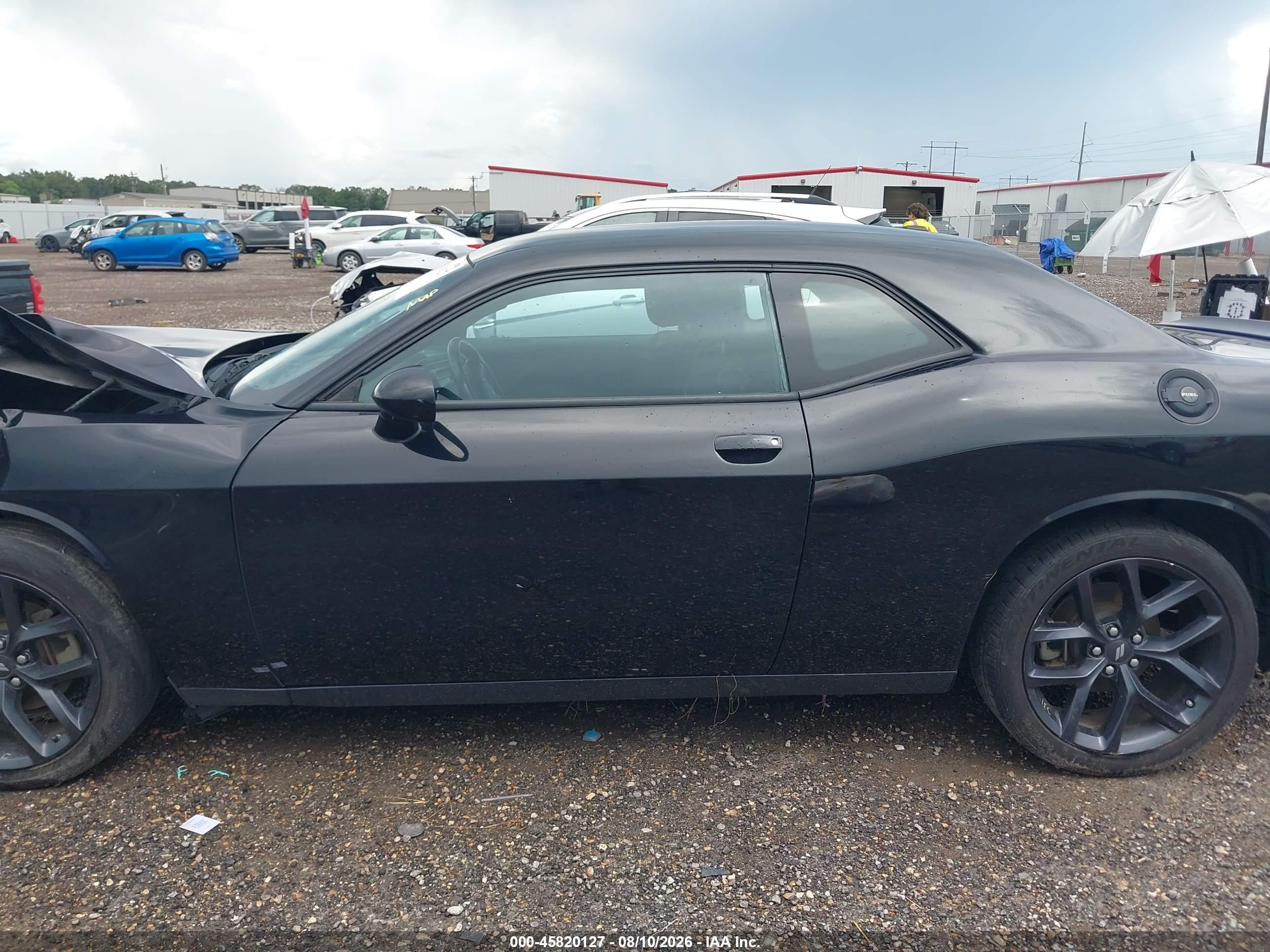 2022 DODGE CHALLENGER SXT