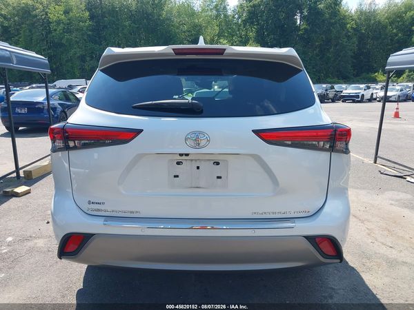 2023 TOYOTA HIGHLANDER PLATINUM
