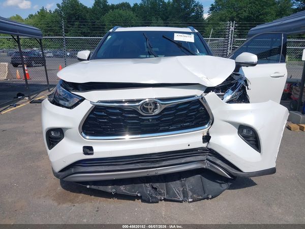 2023 TOYOTA HIGHLANDER PLATINUM