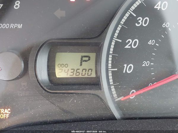 2012 TOYOTA SIENNA LE V6 8 PASSENGER