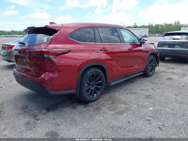 2025 TOYOTA HIGHLANDER XLE
