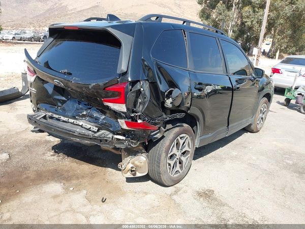 2024 SUBARU FORESTER PREMIUM