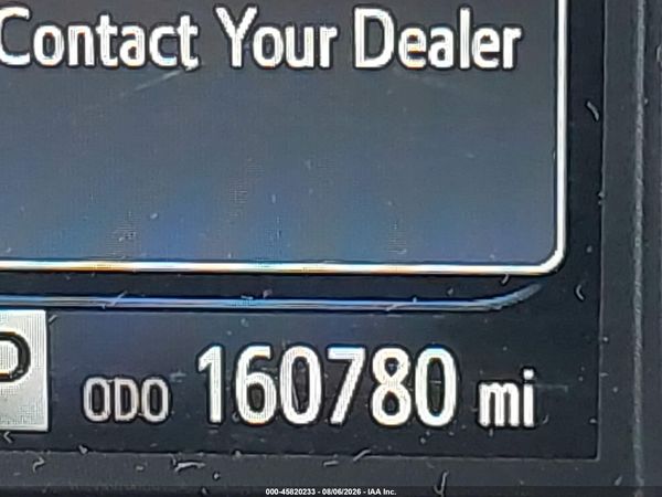 2019 TOYOTA SIENNA XLE 8 PASSENGER — I118