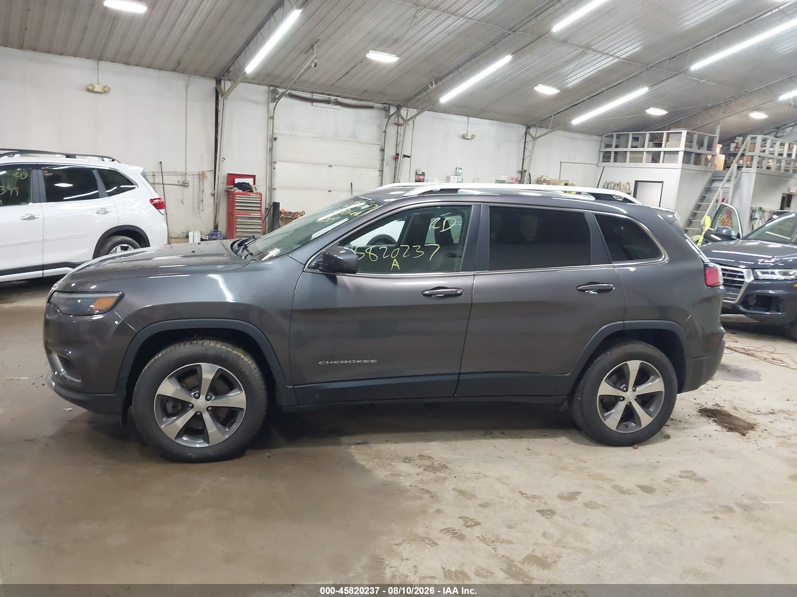 2019 JEEP CHEROKEE LIMITED 4X4