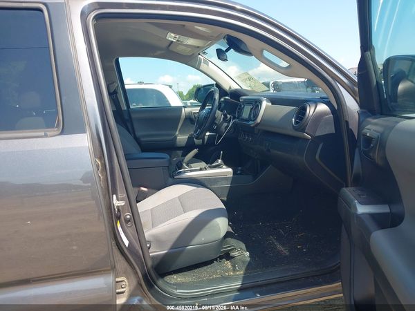 2019 TOYOTA TACOMA SR5