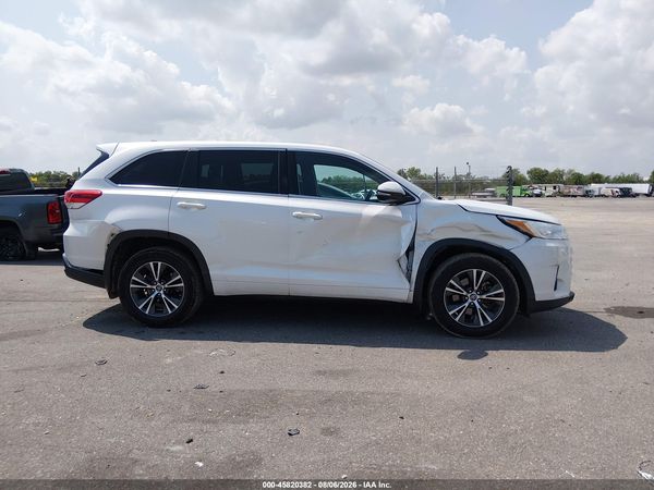 2017 TOYOTA HIGHLANDER LE PLUS