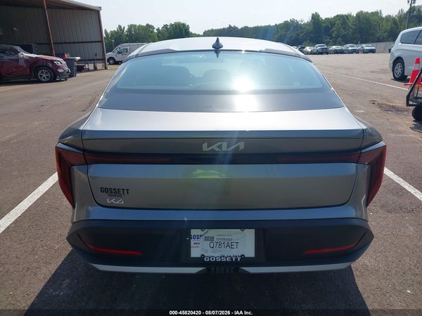 2026 KIA K4 LXS
